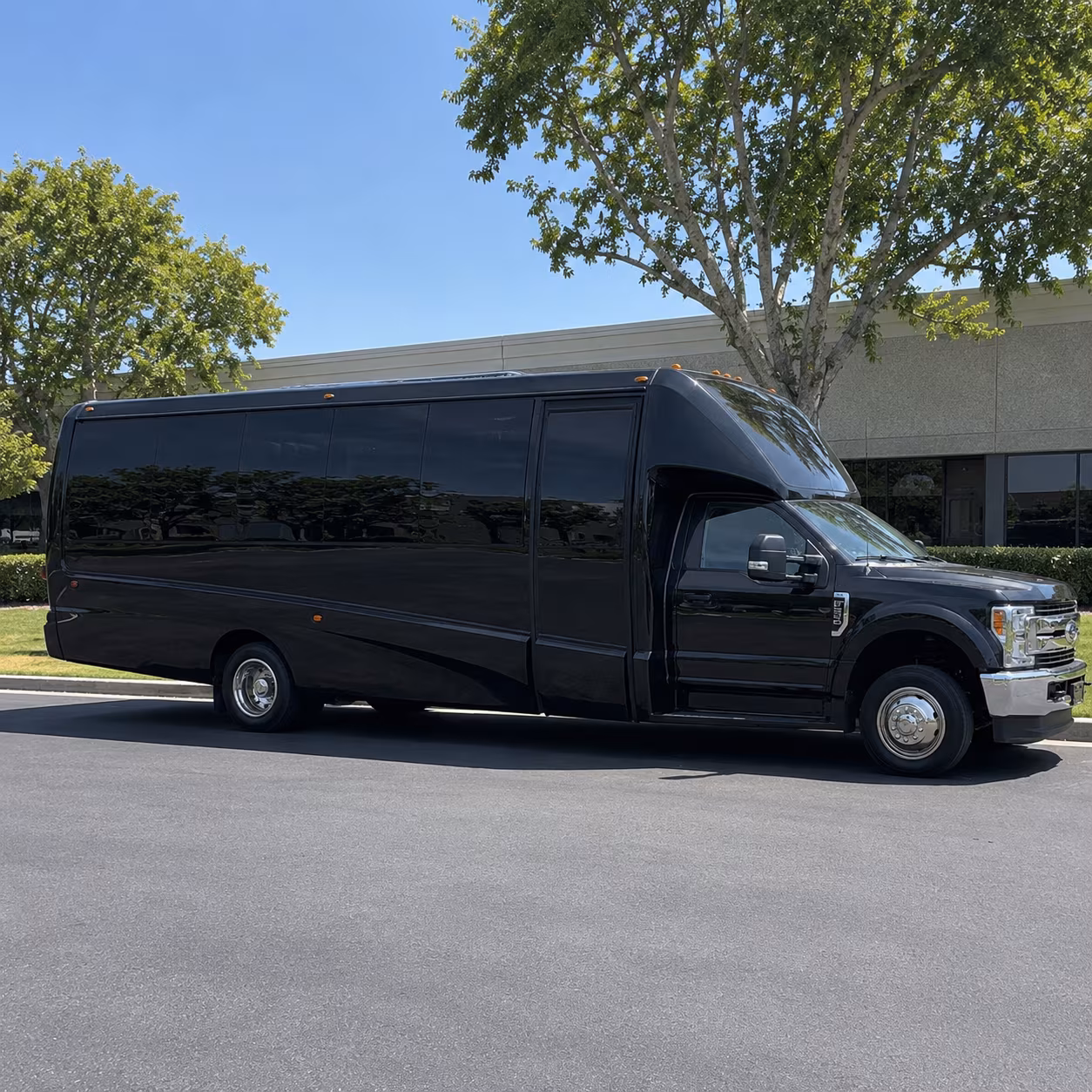yakima corporate party bus rental