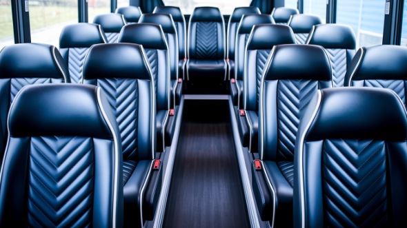 18 passenger minibus rental federal way