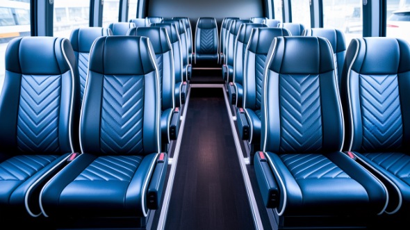 25 passenger minibus rental federal way